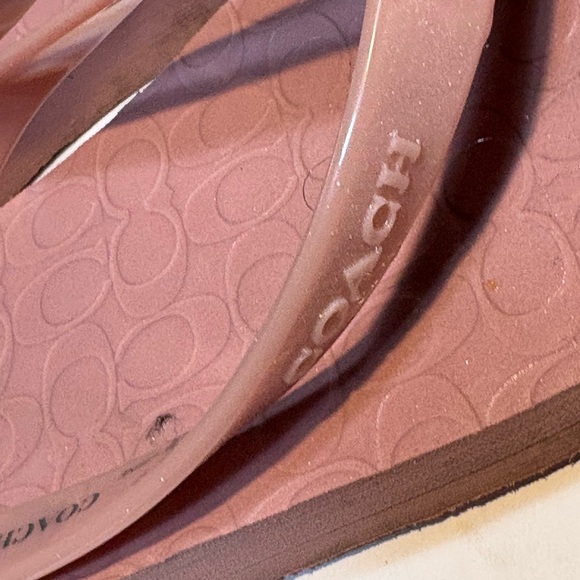 Coach Pink Logo-Embossed Flip Flop Sandals - Picture 3 of 10